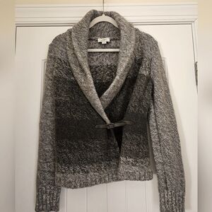 ANN TAYLOR LOFT - GREY CARDIGAN